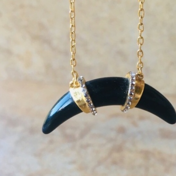 ::⚔️🌙Stella & Dot Black Arc+Pavé Pendant Necklace - Picture 7 of 7